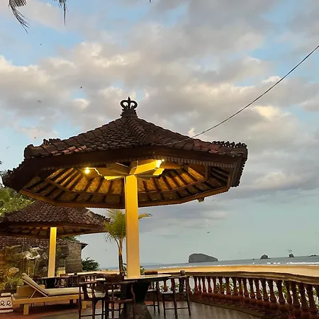 Pondok Bambu Resort - 5 Stars Padi Dive Centre